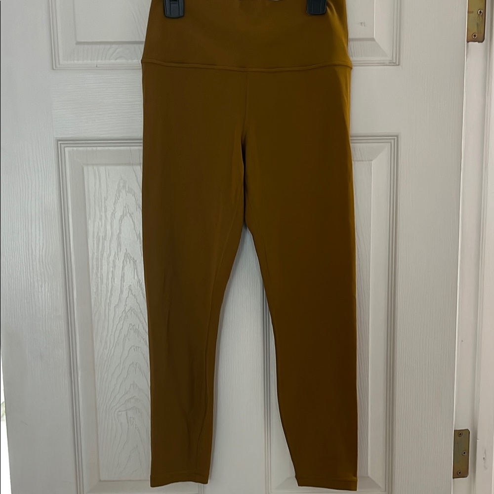 Athleta High Rise Transcend 7/8 Tight